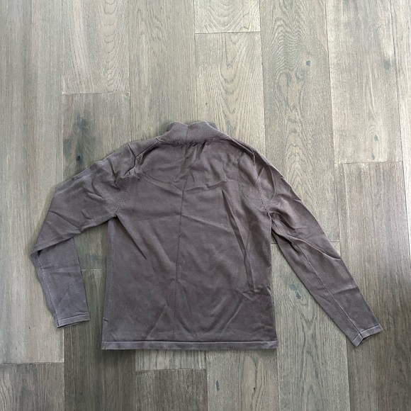 Pendleton Mock Turtleneck - Picture 4 of 4